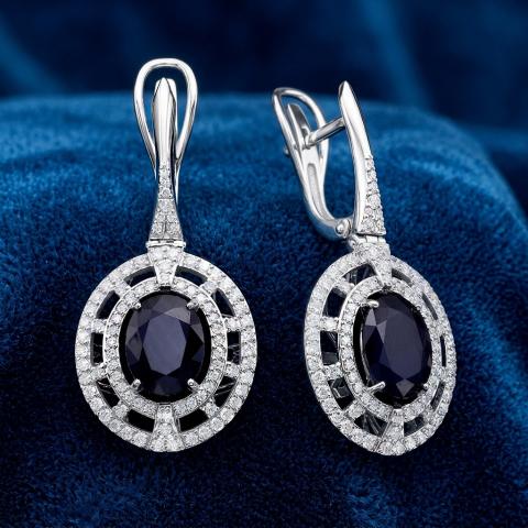Серьги из золота c бриллиантами и сапфирами